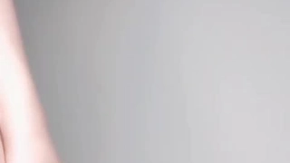 娇妻 雪白 呻吟-美女学生妹子是男友的乖母狗，戴着狗炼项圈乖乖让男友无套抽插~