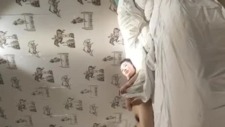 日韩欧美不卡一区二区高清-vavababy 面 試 畢 業 生 被 颻 渴 的 OL約 到 旅 館 脫 下 褲 子 吃 各 種 姿 勢 狂 抽 猛 送 全 部 射 嘴 巴 吞 淨