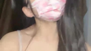 拖鞋家居日韩AV-白皙皮肤呆萌小姐姐！情趣耳朵抓屌吸吮！头套男怼着骚穴猛操，骑乘姿势打桩机，无套内射。